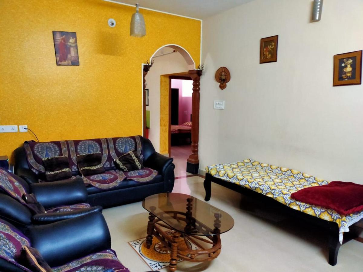 Maanyatha Home Stay Manipal Exterior foto